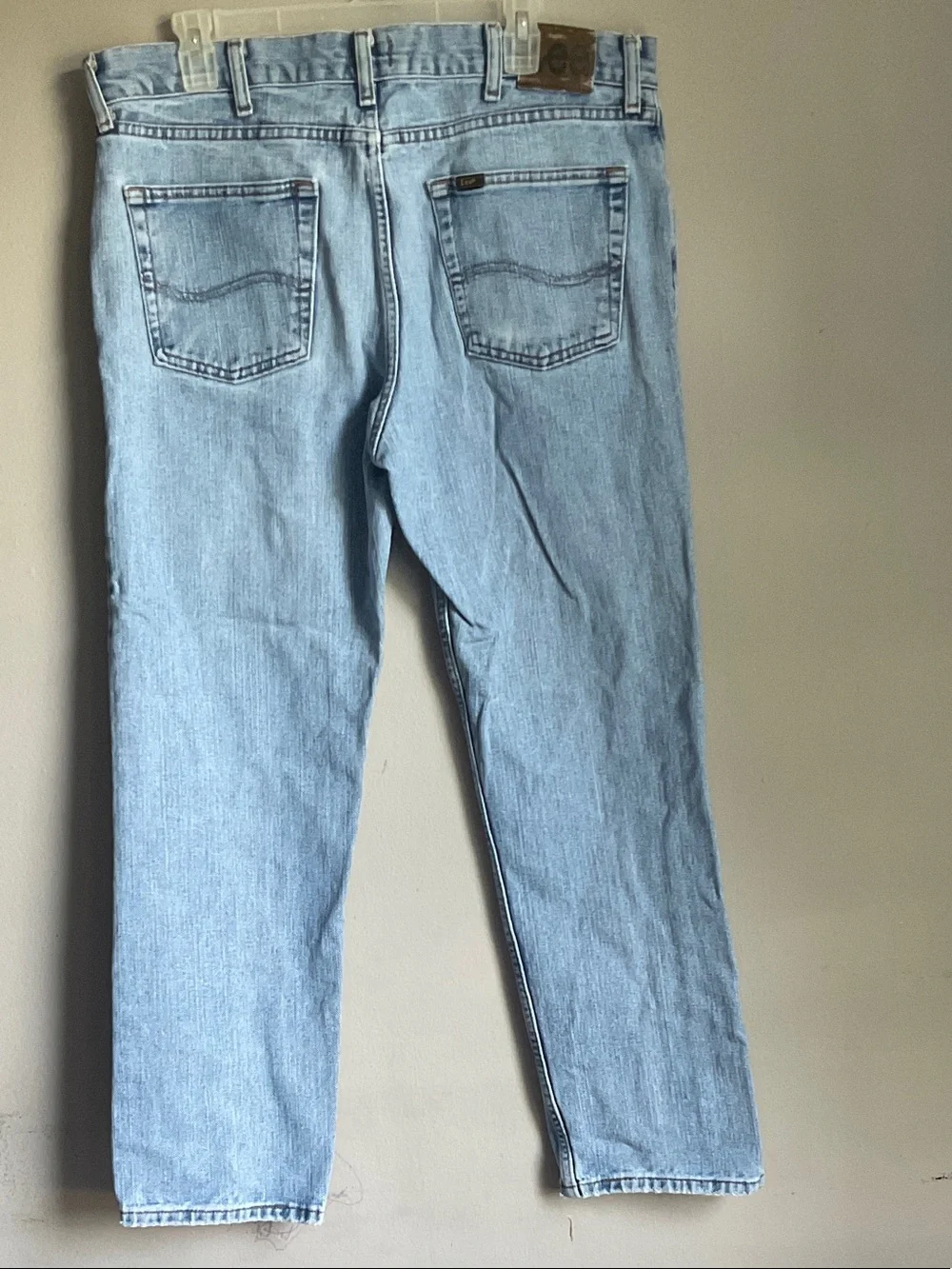 Lee Men’s Light Wash Straight Jeans